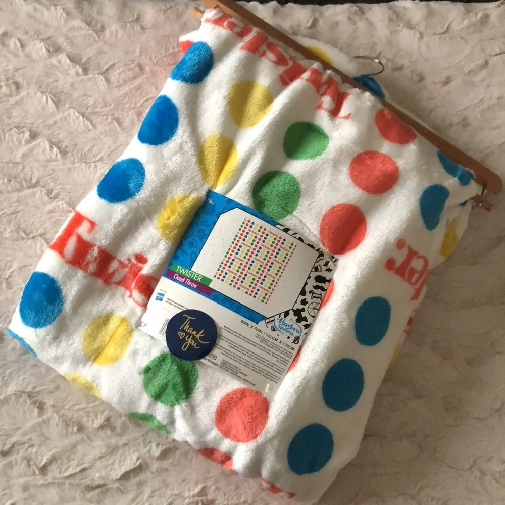 Hasbro Gaming Plush TWISTER Throw Blanket